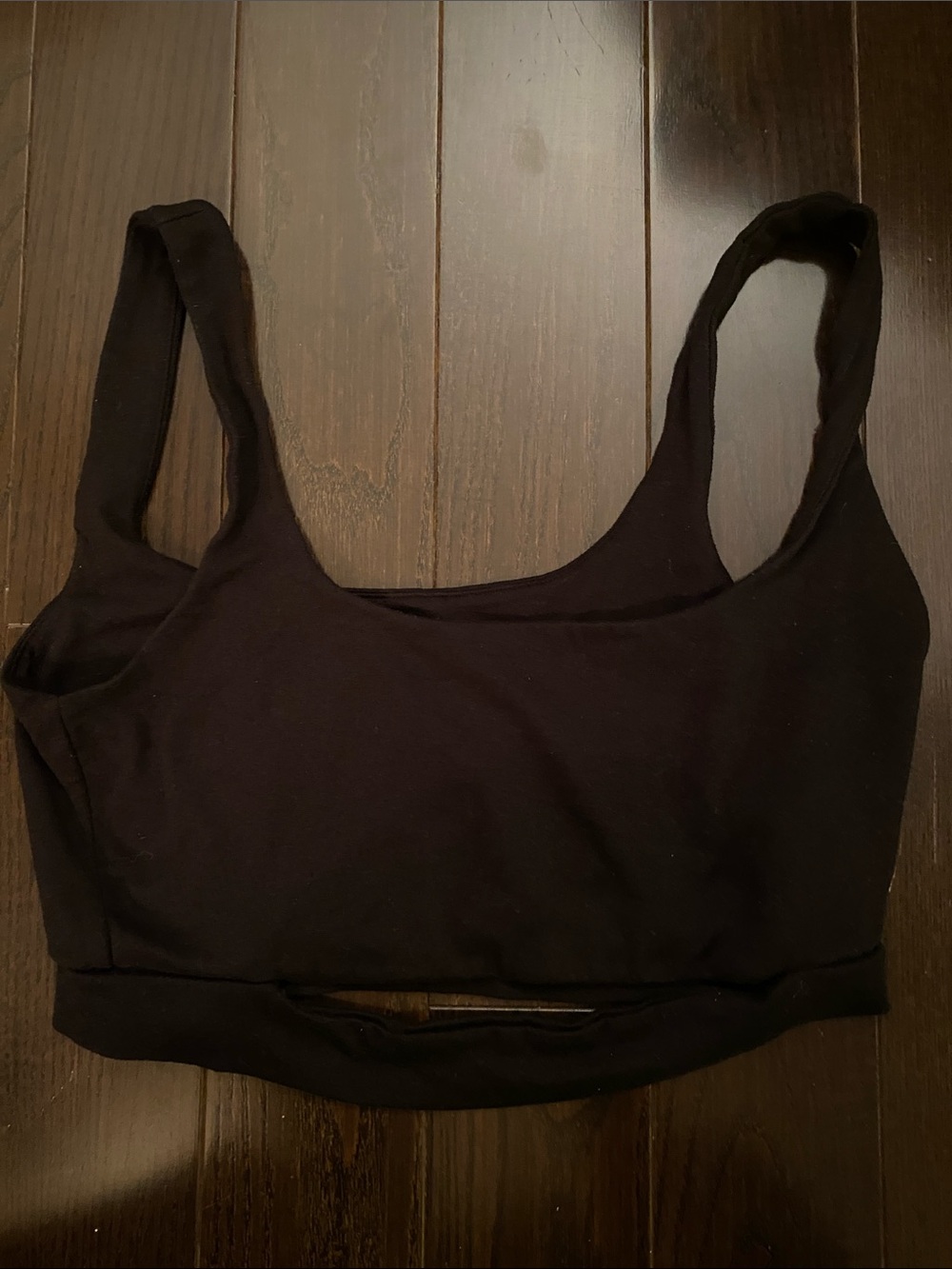 Black Scoop-Neck Cropped Tank